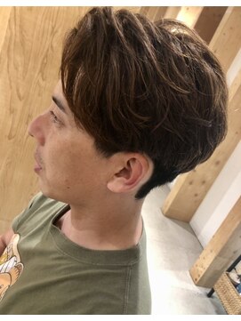 チャコレ 北千住店(Chacolle) 抜け感センター分けスタイル