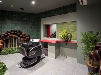 バンビーニー(BanBeanie)の写真/完全個室でリラックスできるプライベート空間◇今まで話せなかった髪のお悩みもお気軽にご相談ください◎