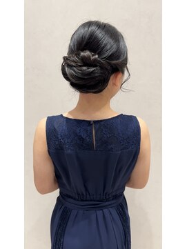 ロレト(Loreto) シニヨン