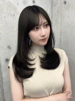 アリュウル 表参道 青山(Allure)&nbsp;ミディアムレイヤー小顔顔まわりカット◯伊藤
