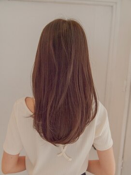 セミロングレイヤー