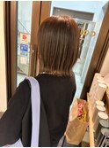 今っぽくて可愛い10代20代前下がりショートボブ／長崎