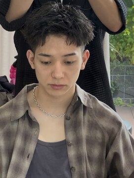 ジーナ 西新(Zina) スパイキーショート