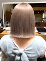 ナチュラル ヘアーデザイニング(Natural hair designing) まろやかな透明感/艶めくミルクティーグレージュ/ケアブリーチ