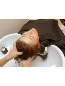 【リピート続出！】当店最上級の『癒し』ヘッドスパ♪落ち着ける半個室の空間で、五感を潤すご褒美Time…☆