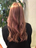 ボンビィヴァン(bon-vivant)&nbsp;塩基性カラ-をonしてピンクアッシュ