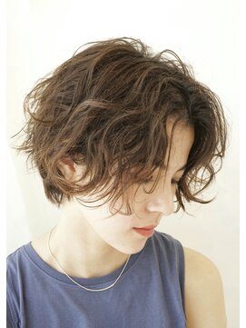 トリッカ 銀座(tricca) 前下がりボブ/簡単パーマ/大人ボブ