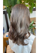 コスタエストオブリシェール(COSTA EST of RICHAIR) 波巻きロング×ブリーチ必須オンカラーでイルミナフルカラー