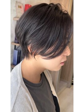 ロアン(roan) 透明感ショート