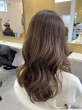 トパ タカオカ(topa takaoka) グレージュカラー