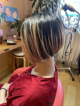 フルール(fleur) アシメショートボブ