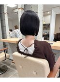 それぞれにウィットする ボブを