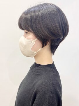 モリオフロムロンドン 松戸店(Morio from London) 【松戸　石山】大人可愛い前下がりくびれショート艶カラー