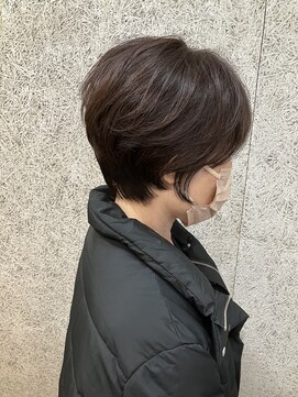 アッタニコ(atta2co) 大人ショート くびれショート 似合わせショート 髪質改善 耳掛け