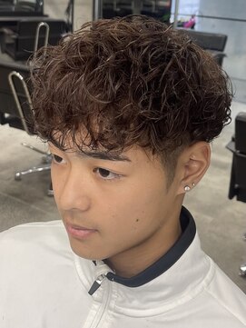 イーラ(era) 外国人スペインカール