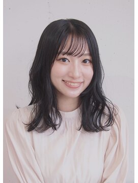 ヘアー 4038(HAIR.4038) リラックス感漂うゆるやかパーマセミロング