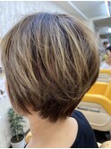 夏映え◎明るめカラー×ハイライトショート