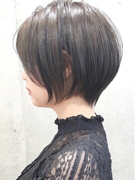 セイドット オモテサンドウ(Say. omotesando) Say.ひし形ショートくびれショートレイヤーアッシュブラック青山