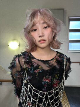 イェッカ パビル(YECCA pabil) ピンクとブラウン