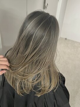 ユウル 横浜(juhl.) エアタッチバレイヤージュヘーゼルグレージュオリーブグレー横浜