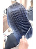 ブルー系ハイライトバレイヤージュ