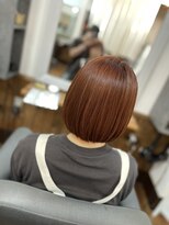 glow up by24 忠岡 艶ブラウンの美フォルム丸みボブ