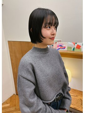 メク(meku) 顔まわりがポイントなミニボブ＊