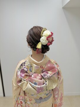 タヤ 大阪上本町店(TAYA) サイドシニヨン