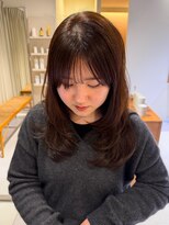 マイン(mine)&nbsp;レイヤーカット　オリーブブラウン　大人可愛い　トーンアップ
