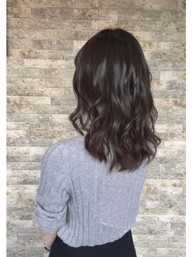 シータ(seata) ナチュラル×透明感