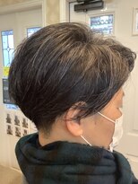 ビューテ(BIEUTE) 刈り上げハンシャムショート