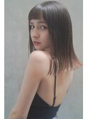 暗髪 黒髪ロングストレート ロブヘア アッシュブラック