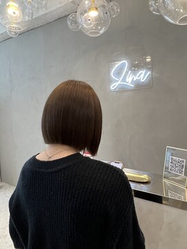 ジーナエス 札幌(Zina S) ぱつんミニボブ