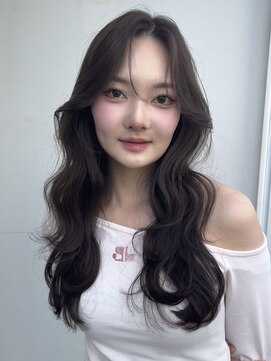 ユニ 原宿(uni) 韓国ヘアウェーブヘアレイヤーカットラベンダーグレージュ原宿
