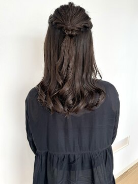 ハノン(Hanon) ゆるっとハーフアップ♪