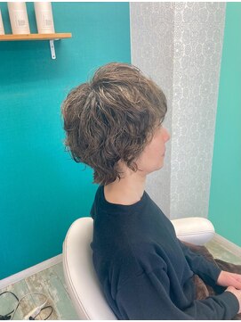 ファンヘアメイク(Fun hair make) ウルフパーマ
