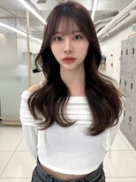 エジョン 八幡山店(Aejon)&nbsp;顔まわりレイヤーカット姫カットレイヤーオリーブベージュ調布