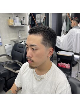 スタッグス バイ ダムディートーキョー 錦糸町(STUG'S By DAMDEE TOKYO) サーフカール/波巻きツイストスパイラル[錦糸町/理容室]