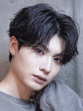 リロン 新宿(RIRON) 【RIRON】センターパート×ニュアンスパーマ