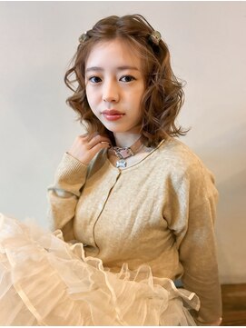 マロンベージュ