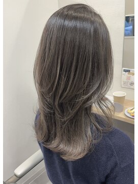 くびれヘア/レイヤー/髪質改善メテオカラー/オリーブ