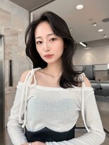 リリー(Lilley) 【稲永麻衣】レイヤーカット+顔まわり+ミディアム+韓国ヘア