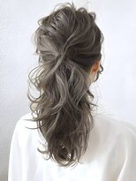 シェルヴ(XELVE)&nbsp;25歳からのインスタ映えポニー×XELVe TOKYO