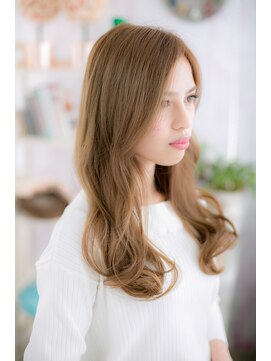 ミック ヘアアンドビューティー 大山店(miq  Hair&Beauty) センターパート×グラマラスロングa