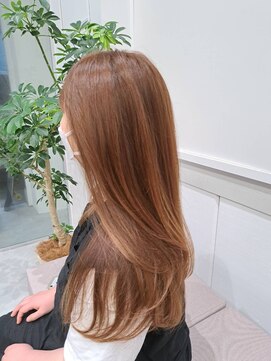 ラフランクリー(la frankly) 20代30代/くせ毛カバー/透明感ショート/ツヤ髪