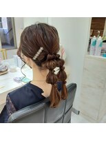 ヘアセットサロン ラシク(LaCQ)&nbsp;ポニーテールからのツインテール？！