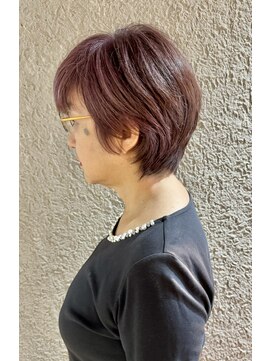 ハートボックス 四谷店(Heart box) ピンク系カラーの白髪ぼかしミセスショート