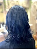 10代20代30代40代ブルーブラックレイヤーカット