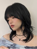 オムニス 表参道(Omnis)&nbsp;暗髪美髪レイヤーカット顔周りレイヤーくびれミディアムレイヤー