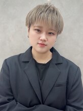 この人ってどんな人？Ess熊谷 スタッフ紹介♪【熊谷/艶髪/髪質改善/ブリーチカラー/縮毛矯正】